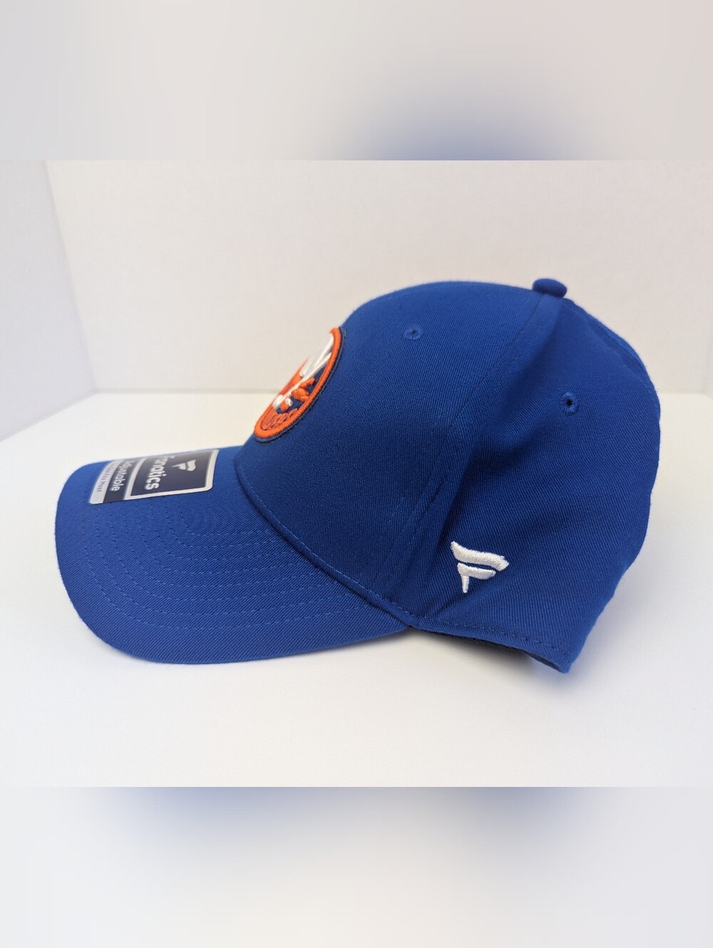 NWT New York Islanders Fanatics Adjustable Hat Cap MSRP $28 - Picture 4 of 8